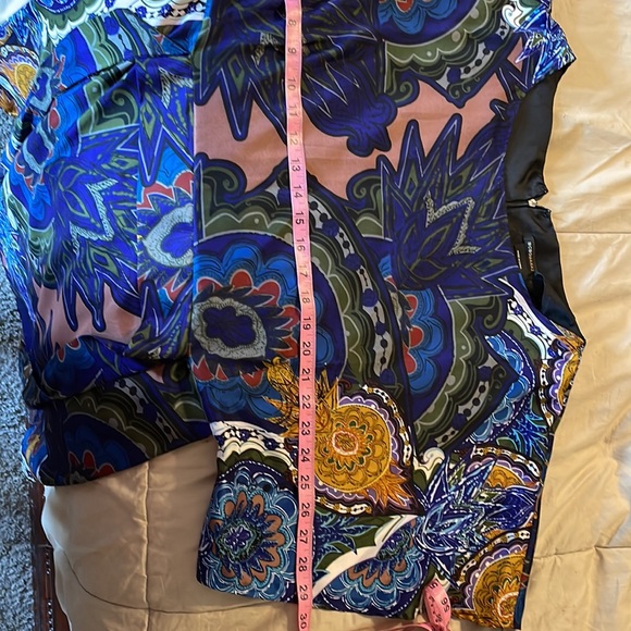 EUC BCBG MAXAZRIA DRESS Casual cocktail work dolman sleeves blue green gold Med - Picture 14 of 15